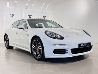 Porsche Panamera Diesel 300CV! NACIONAL.