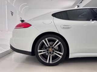 Porsche Panamera Diesel 300CV! NACIONAL.