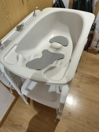 Cambiador bebé Jané con bañera