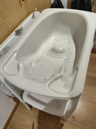 Cambiador bebé Jané con bañera