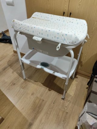 Cambiador bebé Jané con bañera