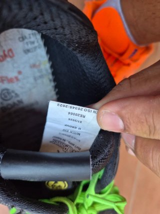 Zapatillas U-Power seguridad negras y verdes