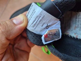 Zapatillas U-Power seguridad negras y verdes