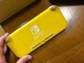 Nintendo Swicth Lite Amarilla+Accesorios