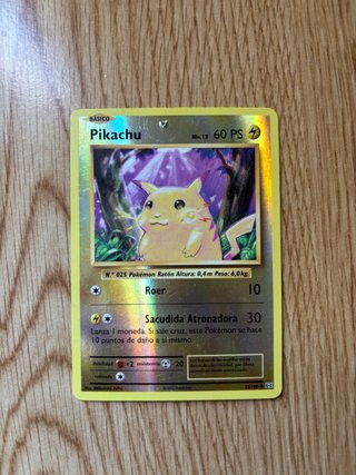 Carta Pokémon Pikachu primeras ediciones