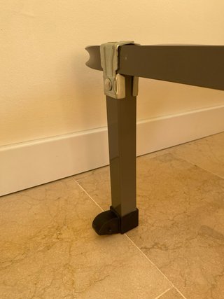 Somier 120x180 con patas y ruedas