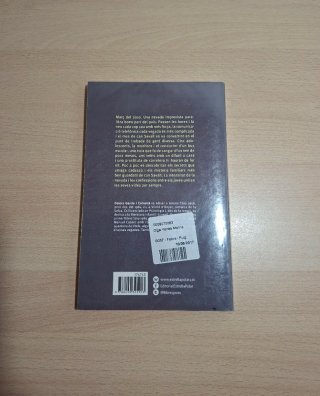 Libro "S'acosta un front fred" - Dolors Garcia