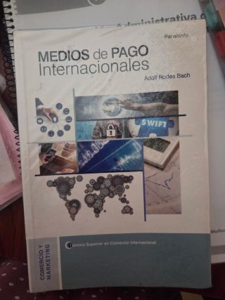 Libro de medios de pago internacional