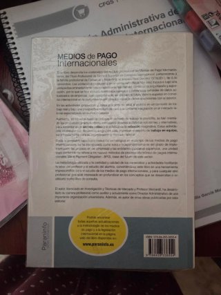 Libro de medios de pago internacional