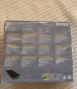 Colchón Inflable INTEX con Hinchador