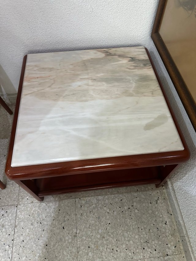 Mesa auxiliar madera y mármol