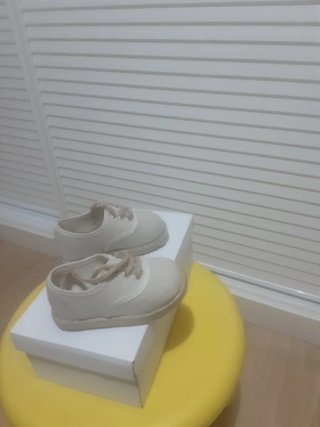 Zapatillas de Bebé Color Hielo Talla 19