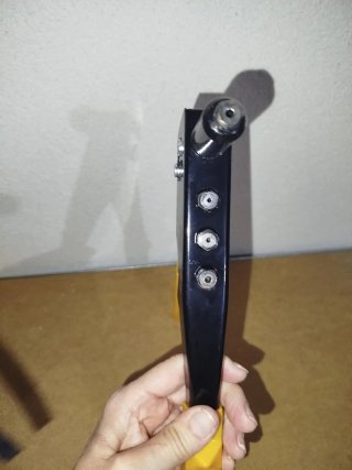 Remachadora Manual Liyset