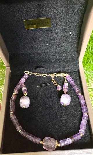 Conjunto de Pulsera y Pendientes de Amatista