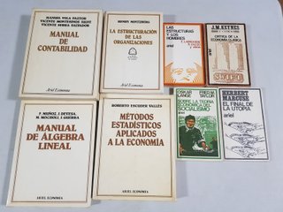 8 Libros de Economía Editorial Ariel