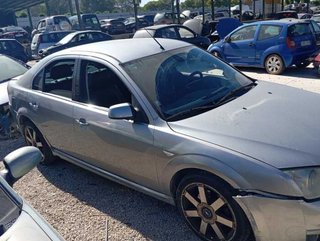 Ford puerta trasera derecha mondeo berlina 466985