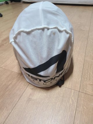 Casco modular Astone moto.
