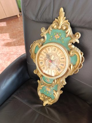 Reloj de pared Vintage estilo Rococó. En escayola.