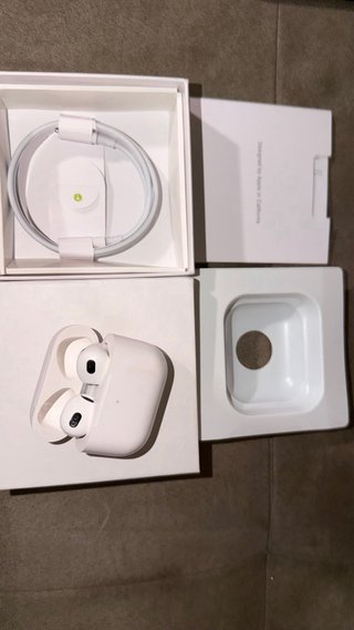AirPods 3ª Generazione Apple