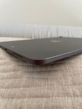 iPad Air 5ª Generación Gris Espacial