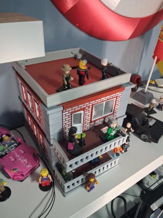 Casa para Figuras Tipo LEGO en 3D