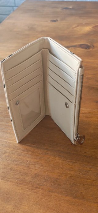 Monedero Stradivarius