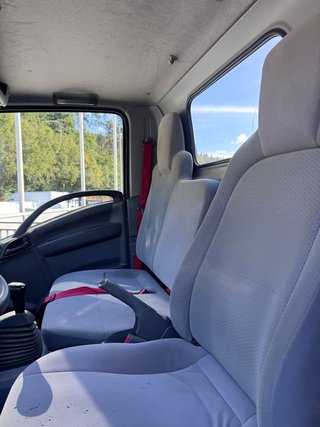 Iveco Daily ISUZU L35 | 150CV | NACIONAL | GRUA + VOLQUETE | 25.000KM | 2021