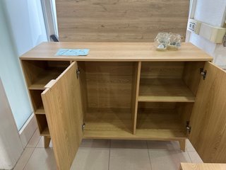 Aparador de madera