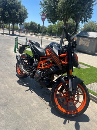 KTM Duke 125 2022