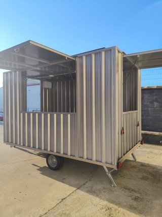 Foodtruck Food truck Remolque curvo a medida