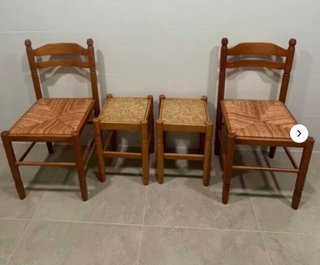 Conjunto de 2 Sillas y 2 Taburetes Rústicos