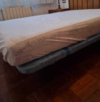 Canapé tapizado azul