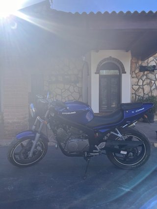 Hyosung Comet 125 Azul