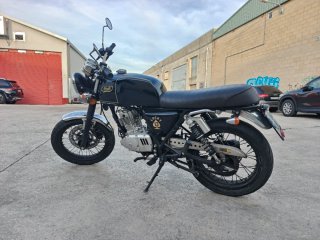 Moto Mash Café Racer 125