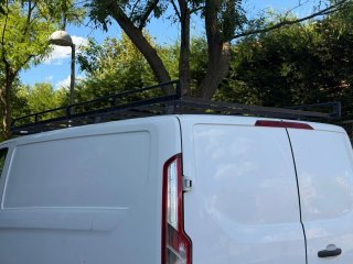 Baca de la marca Cruz para Ford Transit Custom