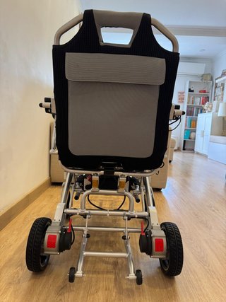 Silla de Ruedas Eléctrica Plegable