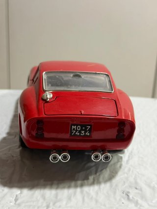 Ferrari 250 GTO 1962 Bburago 1:18