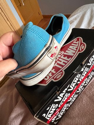 Zapatillas Vans Azules y Blancas