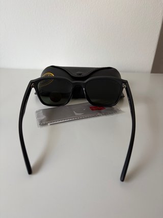 Gafas de sol Ray-Ban negras