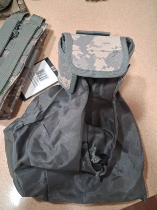 Portaradios y Bolsa Molle ACU