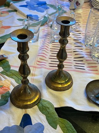 Pareja de Candelabros Vintage de Latón