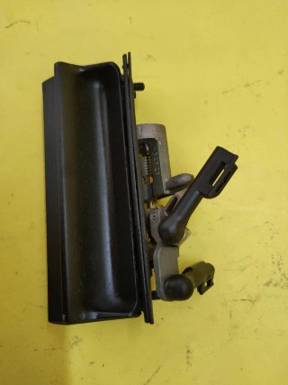 MANETA TRASERA MALETERO SEAT TOLEDO II 99-