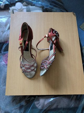 Zapatos baile de salsa y bachata .dos usos