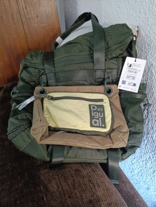 Mochila Desigual Voyager XL