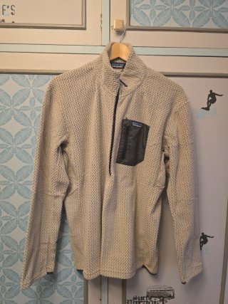 Forro polar Patagonia talla M replica