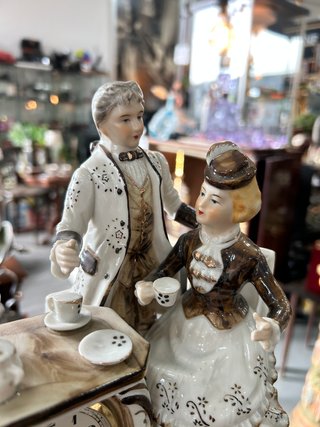 Reloj Vintage Porcelana EIHO Pareja Té Colección