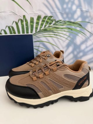 Zapatillas hombre.  Número45