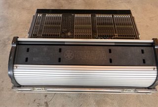 Yamaha CL5 Mesa de Sonido Digital