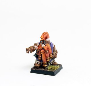 Lanzahachas Enano
