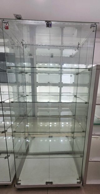 Vitrina expositora de cristal